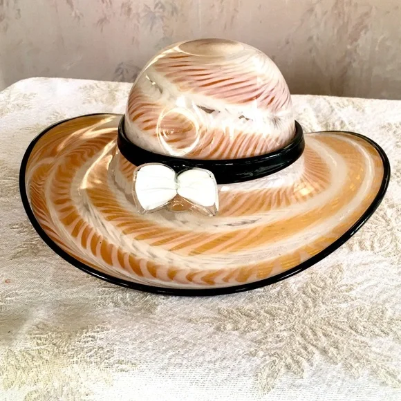Vintage Murano Art Glass Ladies Hat with Bow